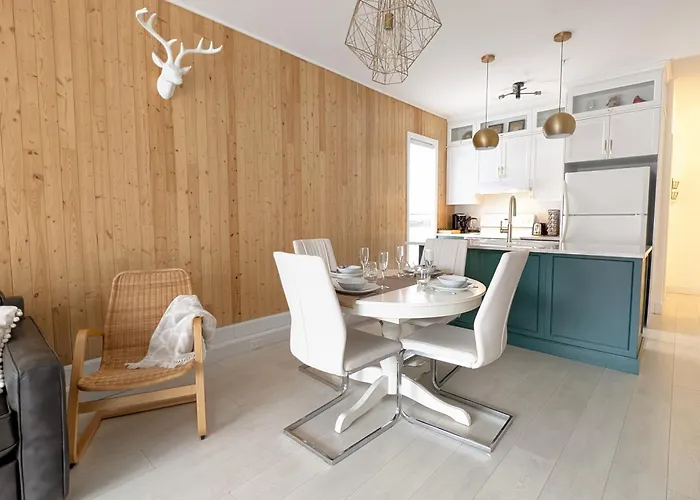 La Vie Est Belle: Free Parking, Gym, Rooftop Terrace