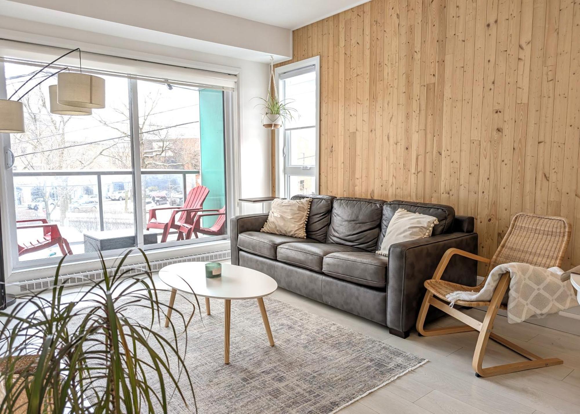 La Vie Est Belle: Free Parking, Gym, Rooftop Terrace *
